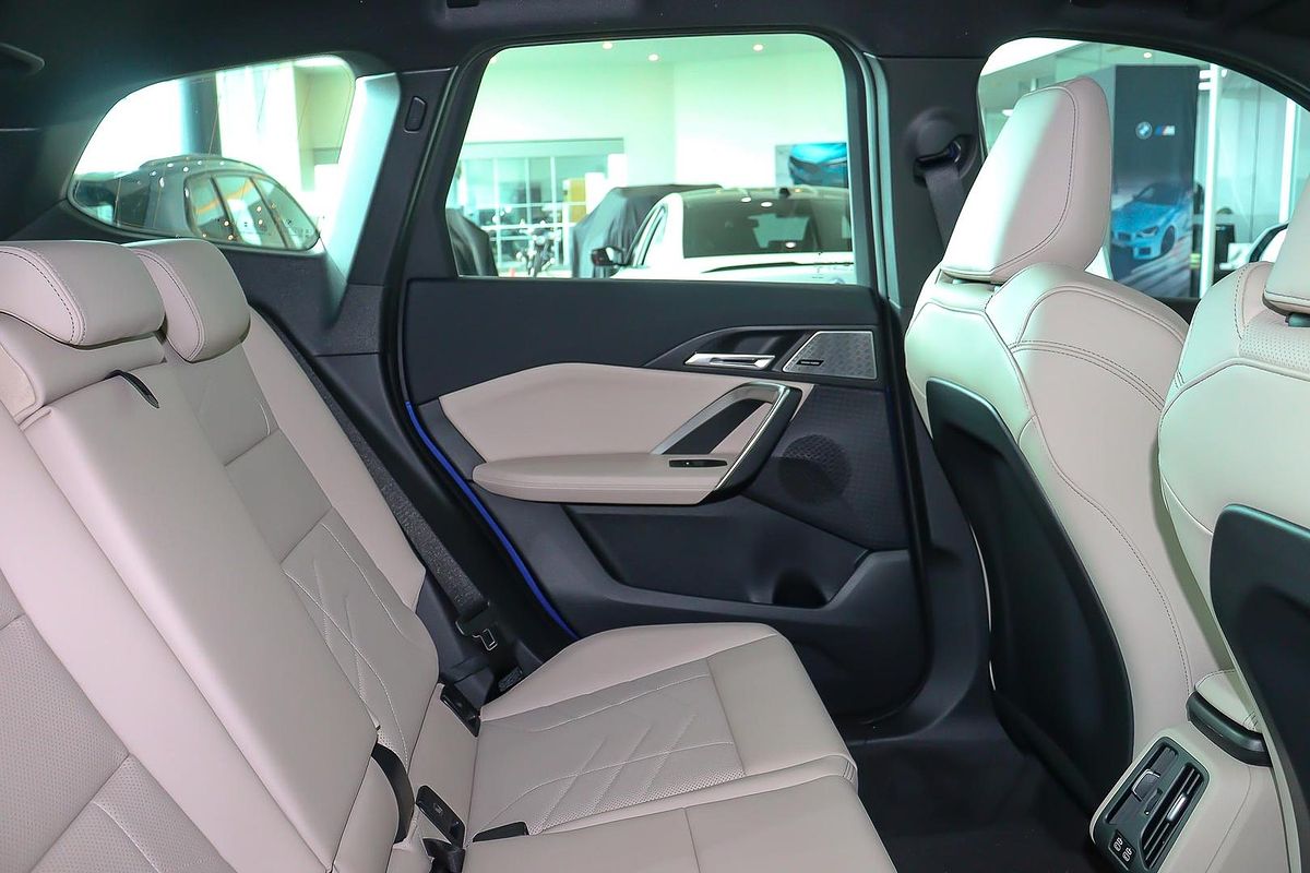 2025 BMW X1 xDrive20i M Sport U11