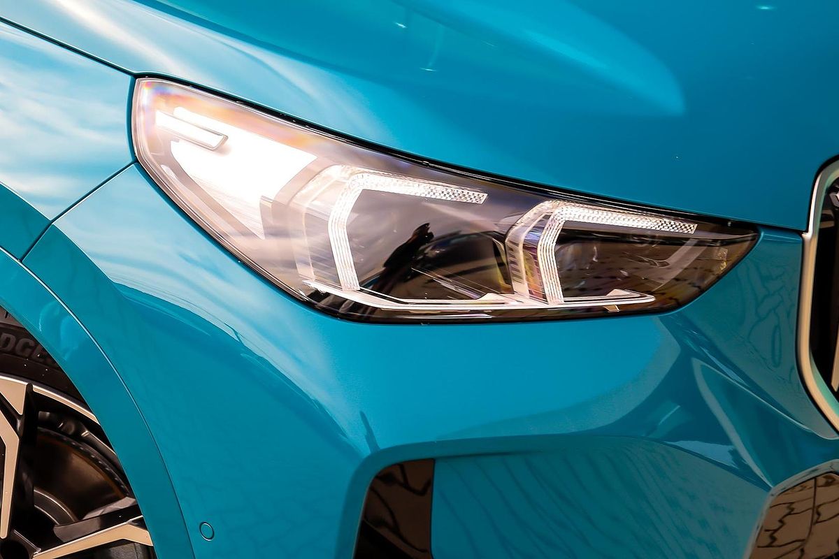 2025 BMW X1 xDrive20i M Sport U11