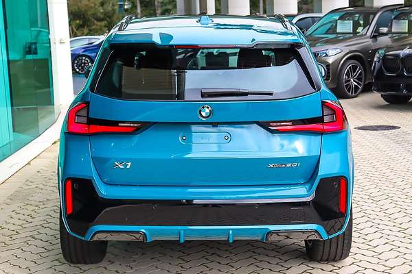 2025 BMW X1 xDrive20i M Sport U11