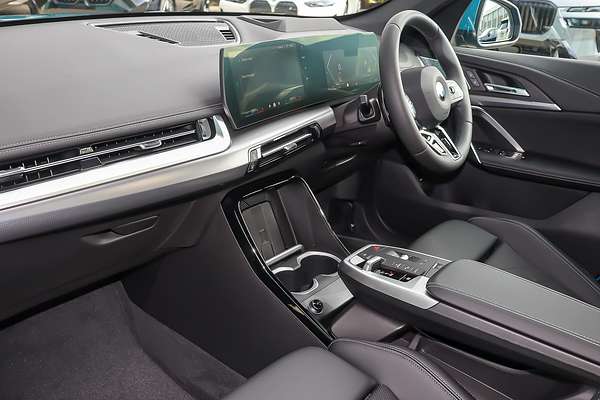 2025 BMW X1 xDrive20i M Sport U11