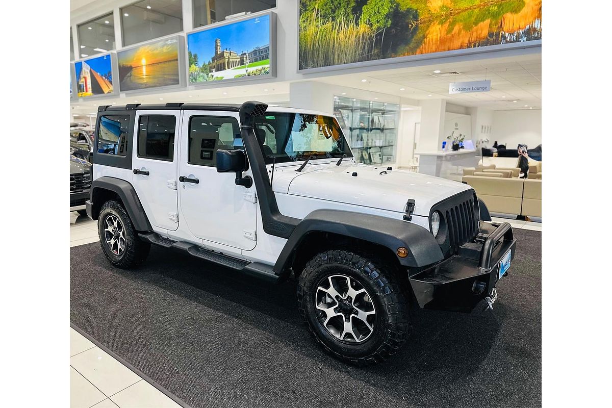 2018 Jeep Wrangler Unlimited Sport JK