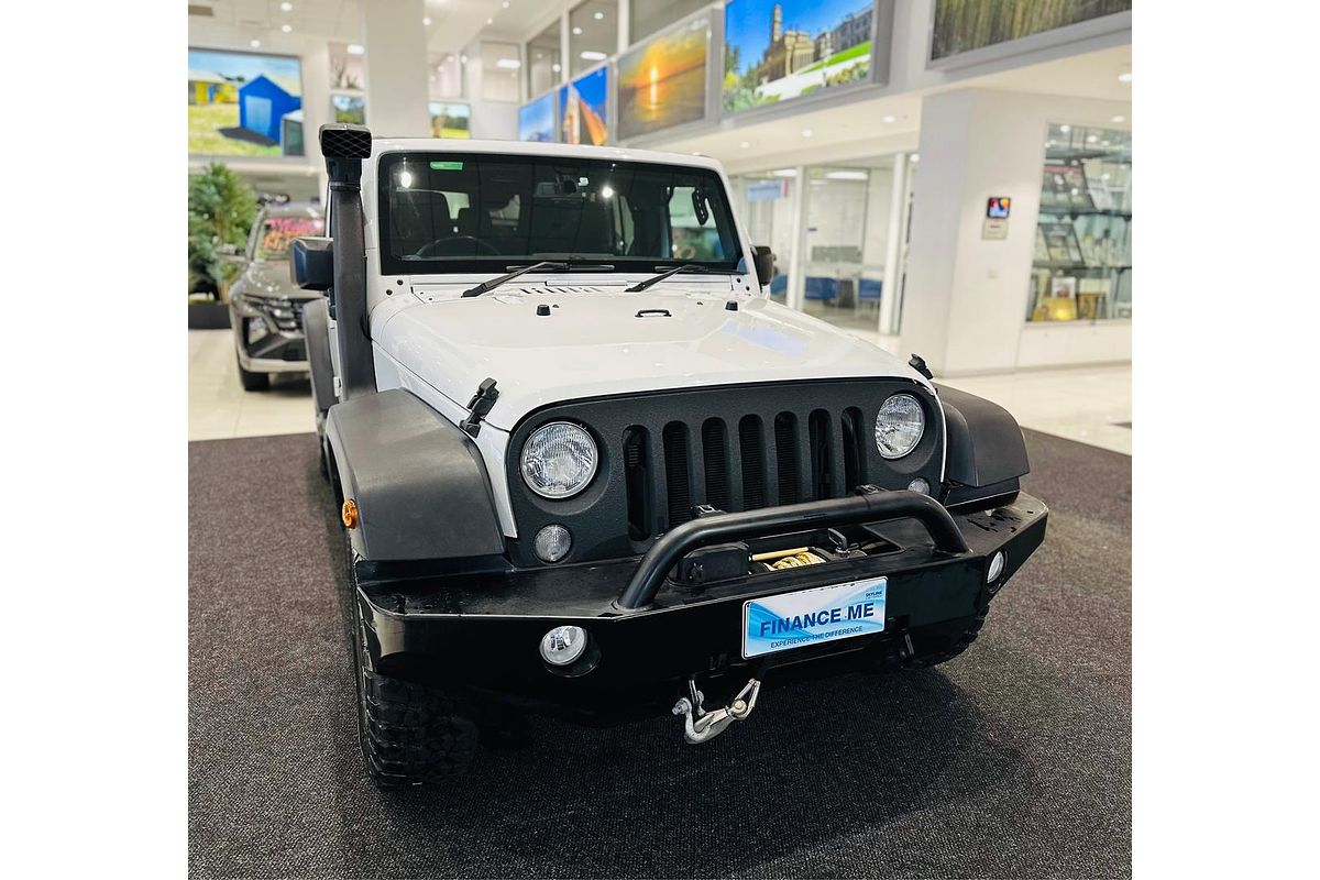 2018 Jeep Wrangler Unlimited Sport JK