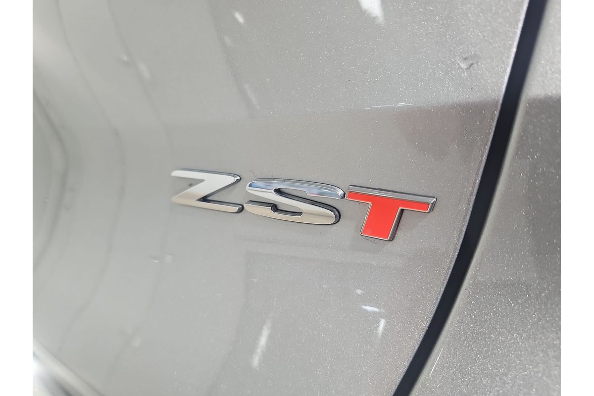 2024 MG ZST Essence
