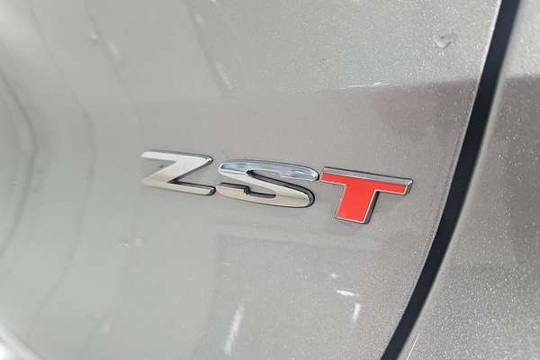 2024 MG ZST Essence