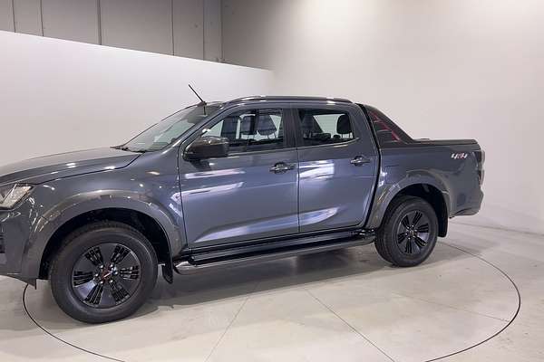 2022 Isuzu D-MAX X-TERRAIN 4X4
