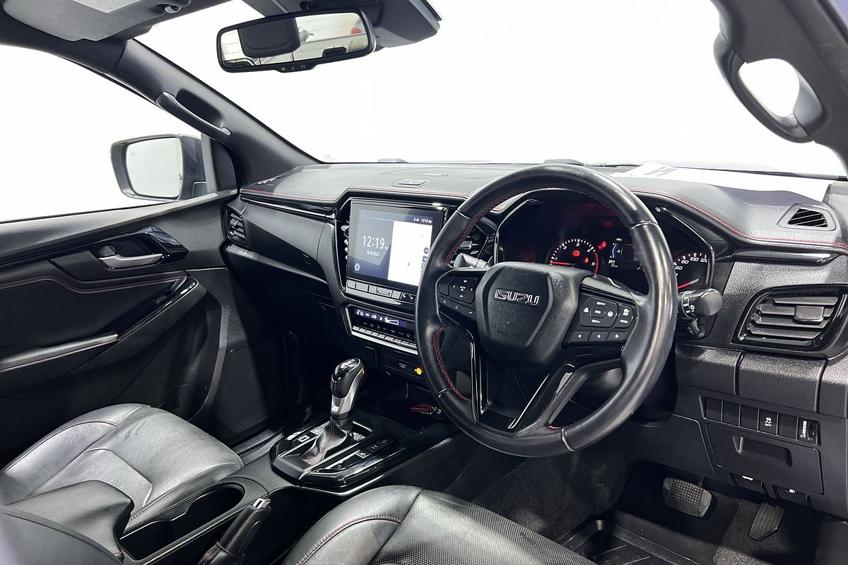 2022 Isuzu D-MAX X-TERRAIN 4X4