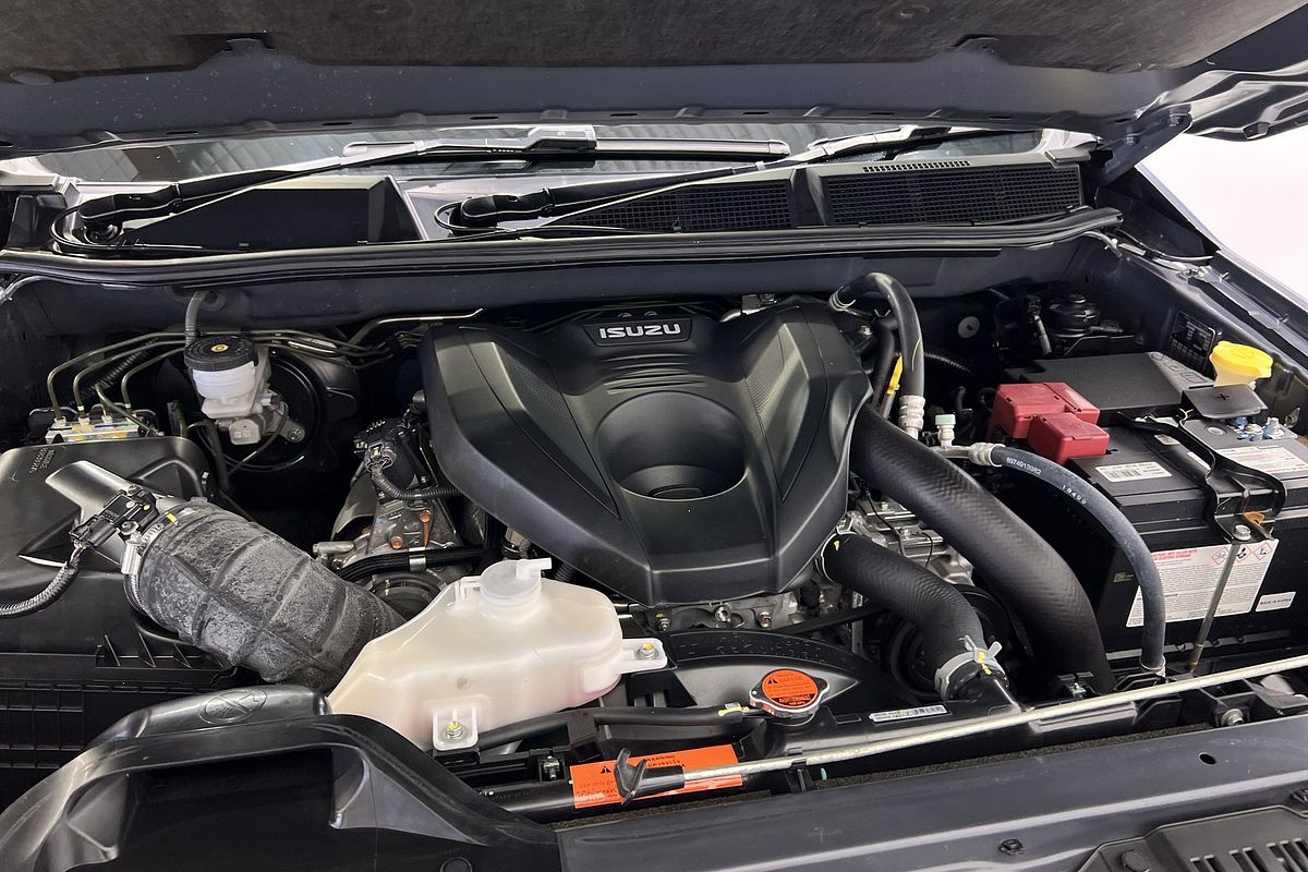 2022 Isuzu D-MAX X-TERRAIN 4X4