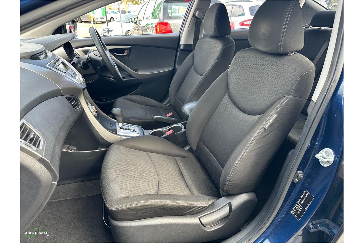 2011 Hyundai ELANTRA Active MD
