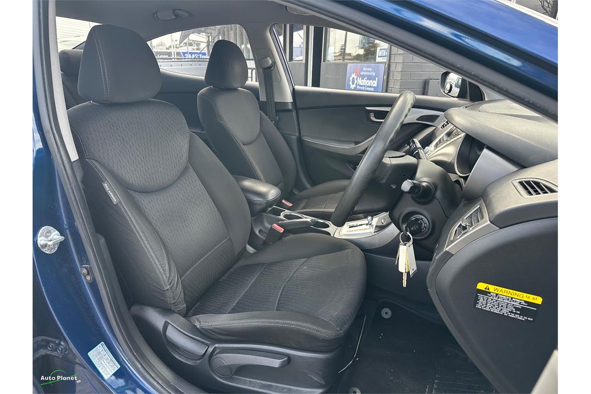 2011 Hyundai ELANTRA Active MD
