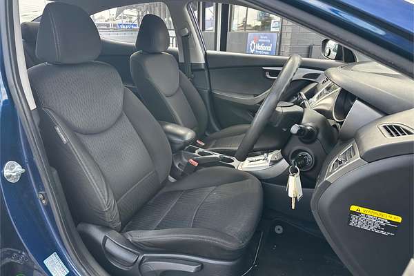 2011 Hyundai ELANTRA Active MD