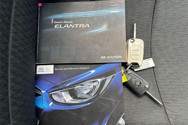 2011 Hyundai ELANTRA Active MD