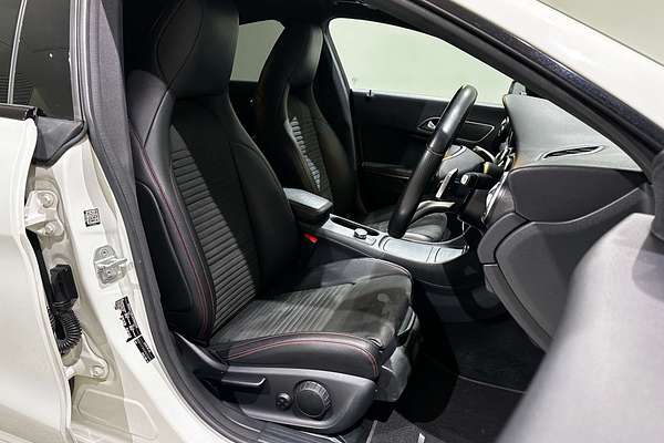 2016 Mercedes-Benz CLA-Class CLA200 C117