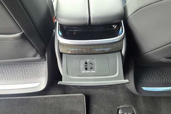 2025 LDV MIFA Luxe