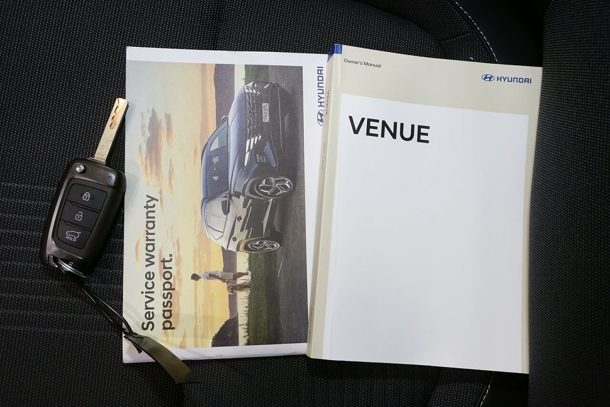 2022 Hyundai Venue Active QX.V4