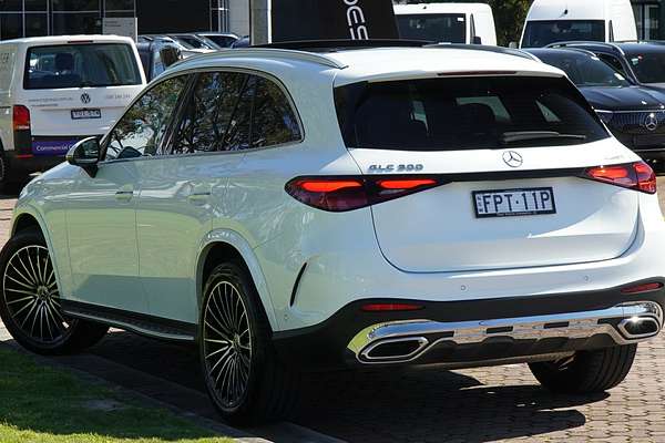 2025 Mercedes-Benz GLC-Class GLC300 X254