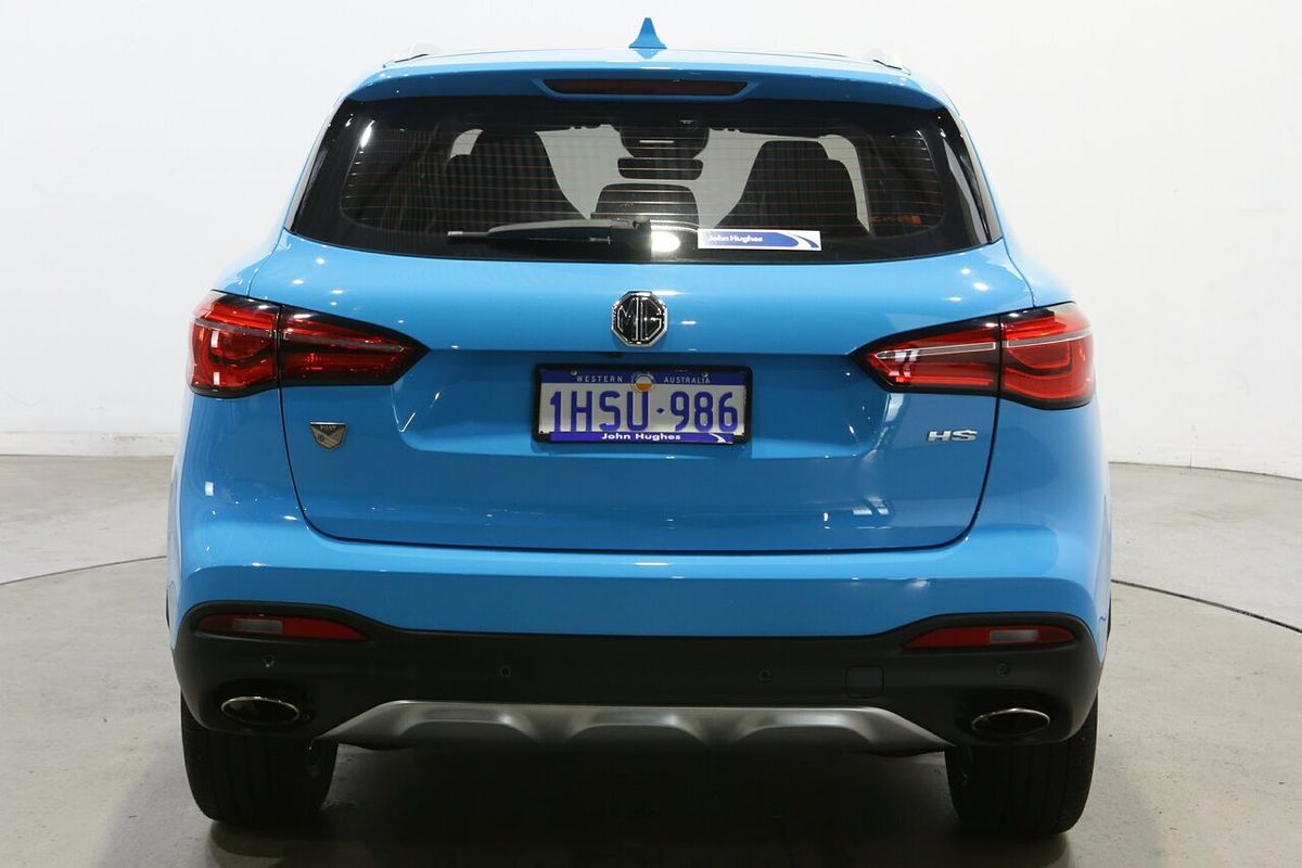 2022 MG HS Essence SAS23