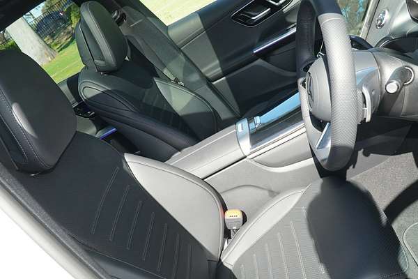 2025 Mercedes-Benz GLC-Class GLC300 X254