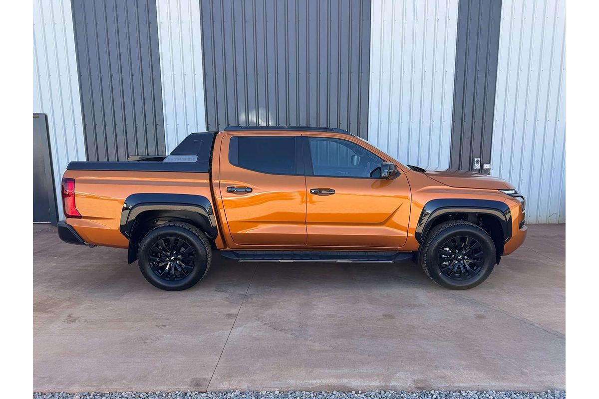 2025 Mitsubishi Triton GSR MV 4X4