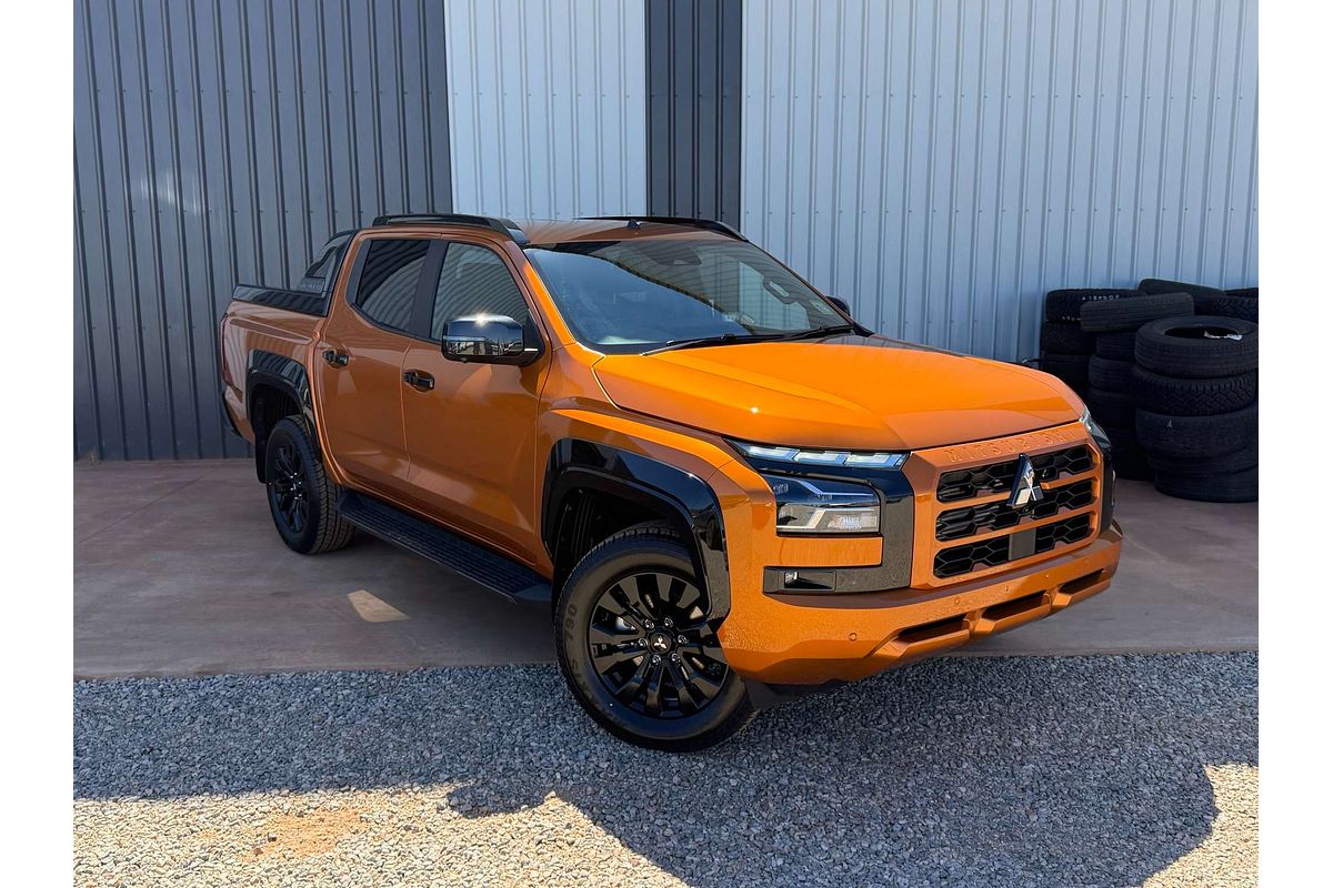 2025 Mitsubishi Triton GSR MV 4X4