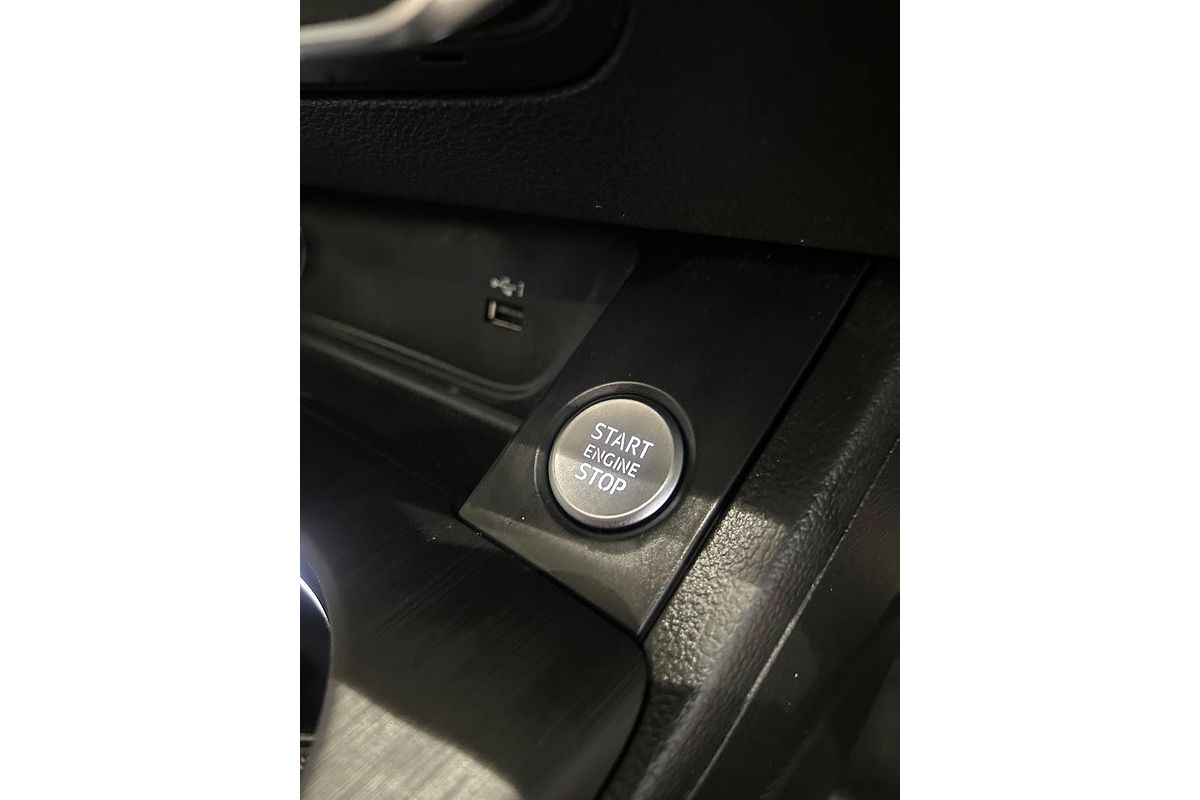 2019 Audi A4 45 TFSI S line B9