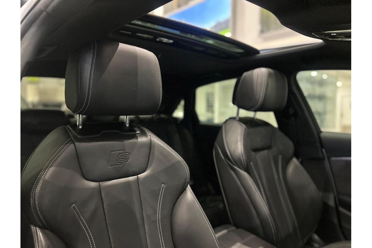 2019 Audi A4 45 TFSI S line B9