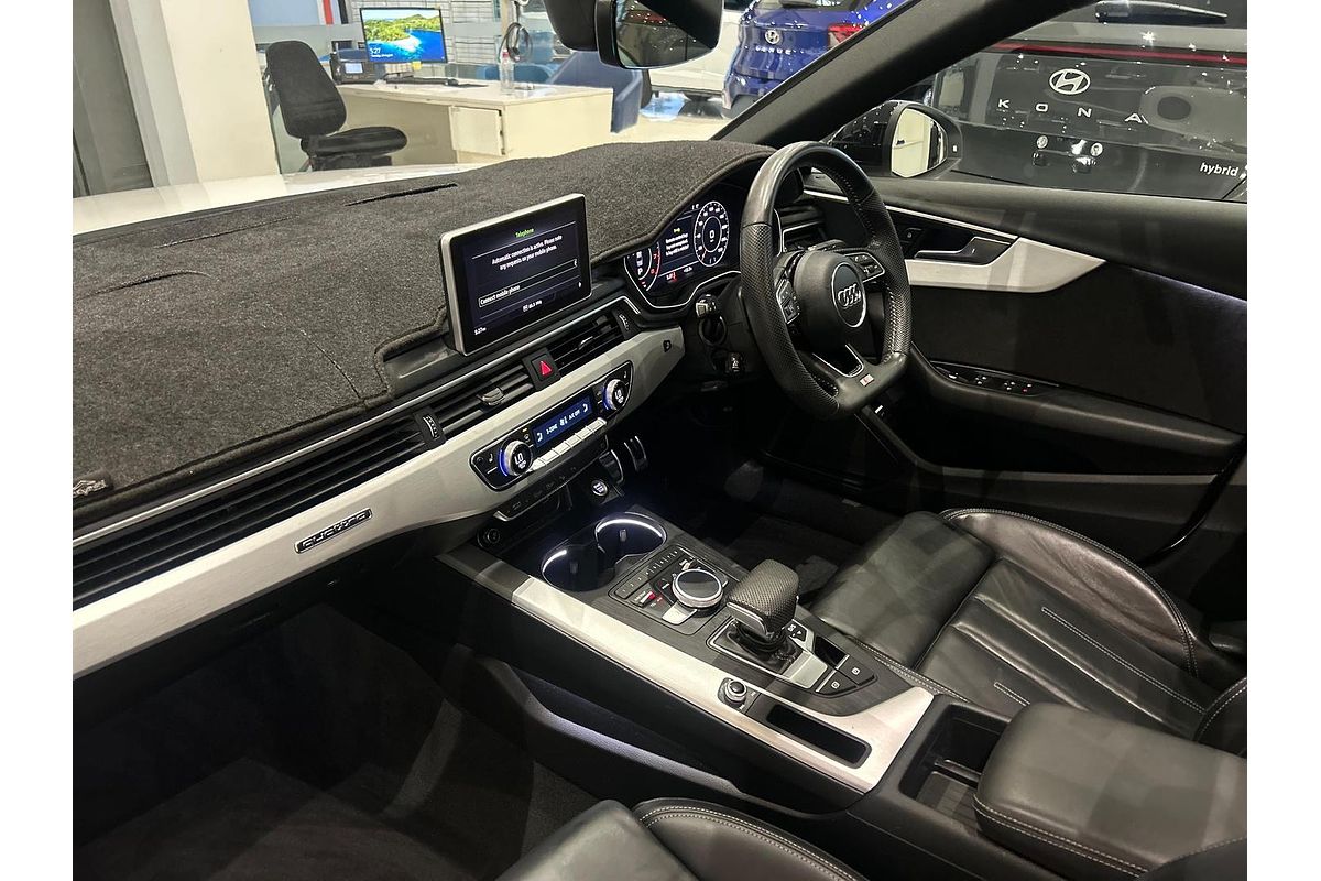 2019 Audi A4 45 TFSI S line B9