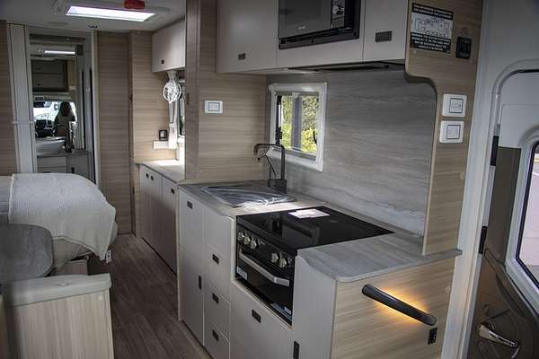 2025 Jayco DESTINY MOTORHOME FA.25-3.DS-MY25