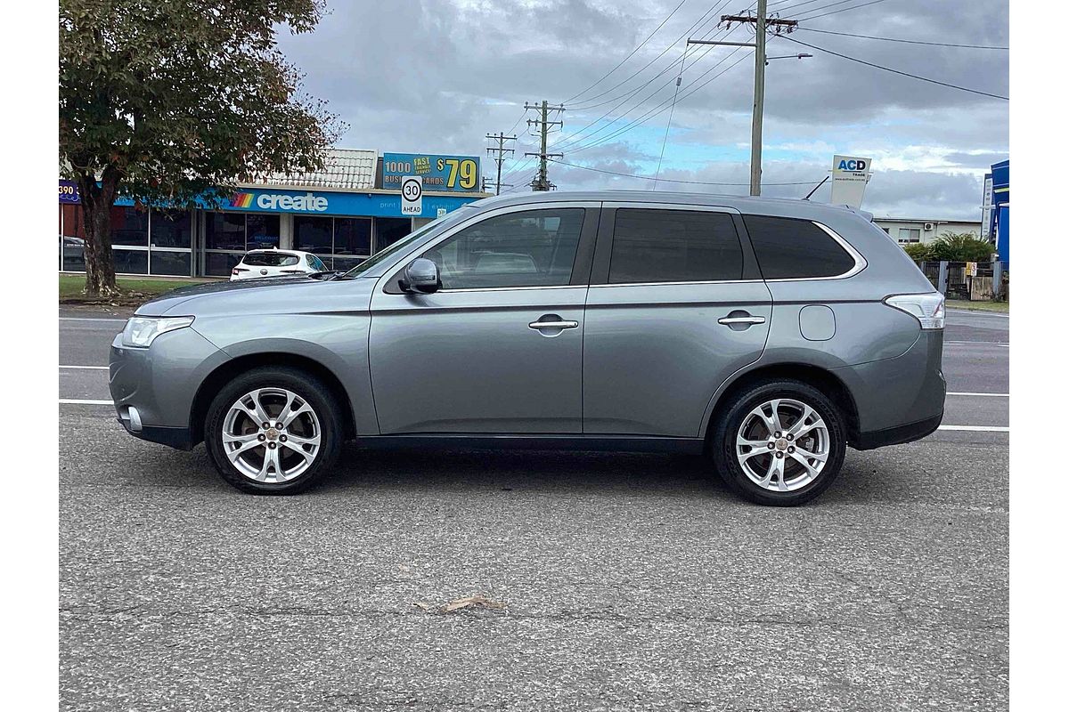 2013 Mitsubishi Outlander Aspire ZJ