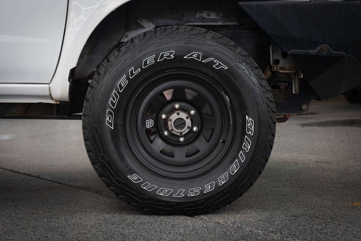 2013 Nissan Navara ST-R D22 4X4