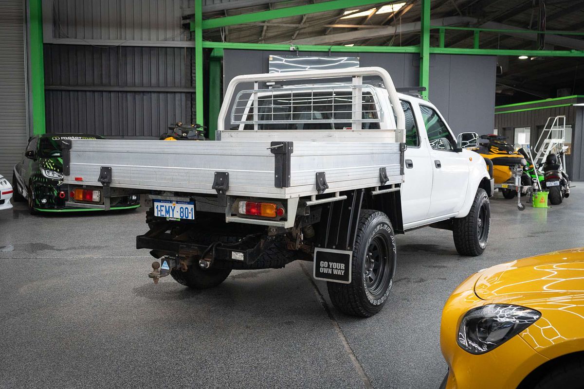 2013 Nissan Navara ST-R D22 4X4