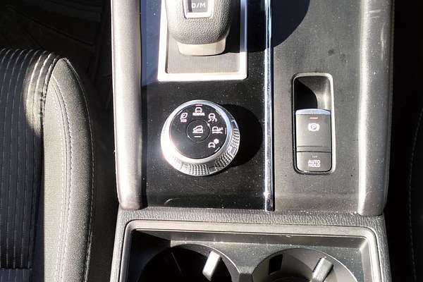 2022 Mitsubishi Outlander ES ZM