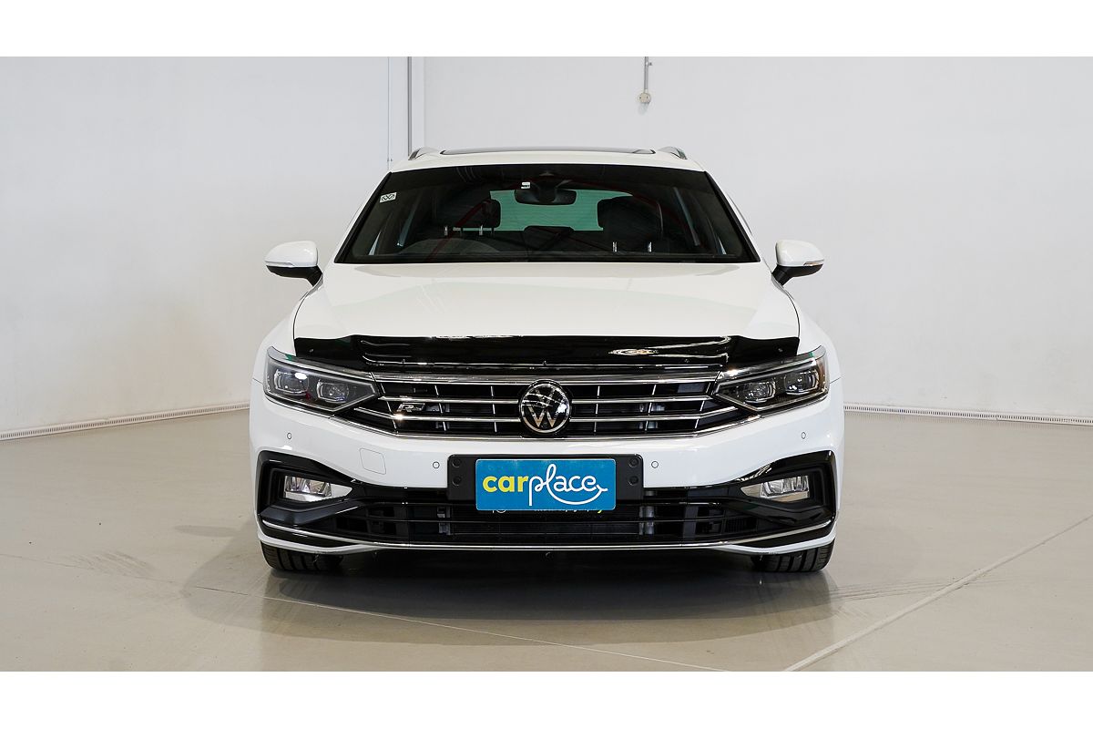 2022 Volkswagen Passat 206TSI R-Line B8