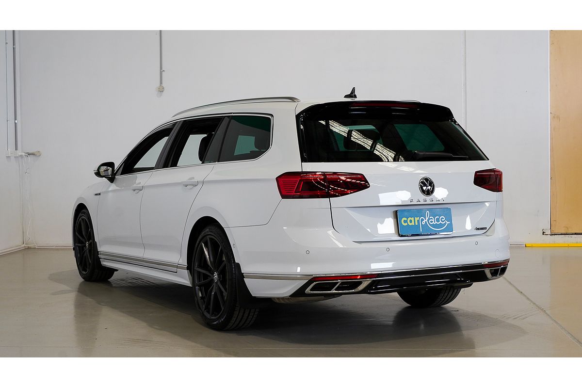 2022 Volkswagen Passat 206TSI R-Line B8