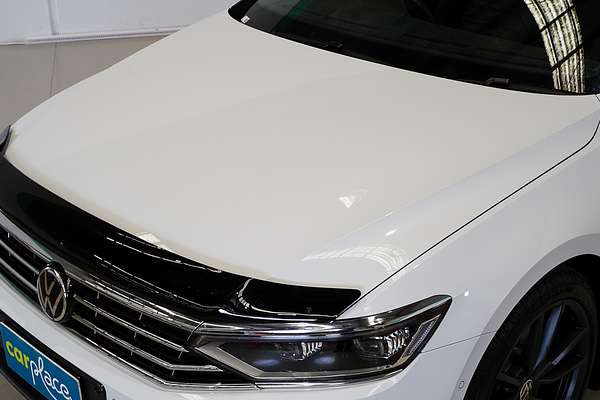 2022 Volkswagen Passat 206TSI R-Line B8