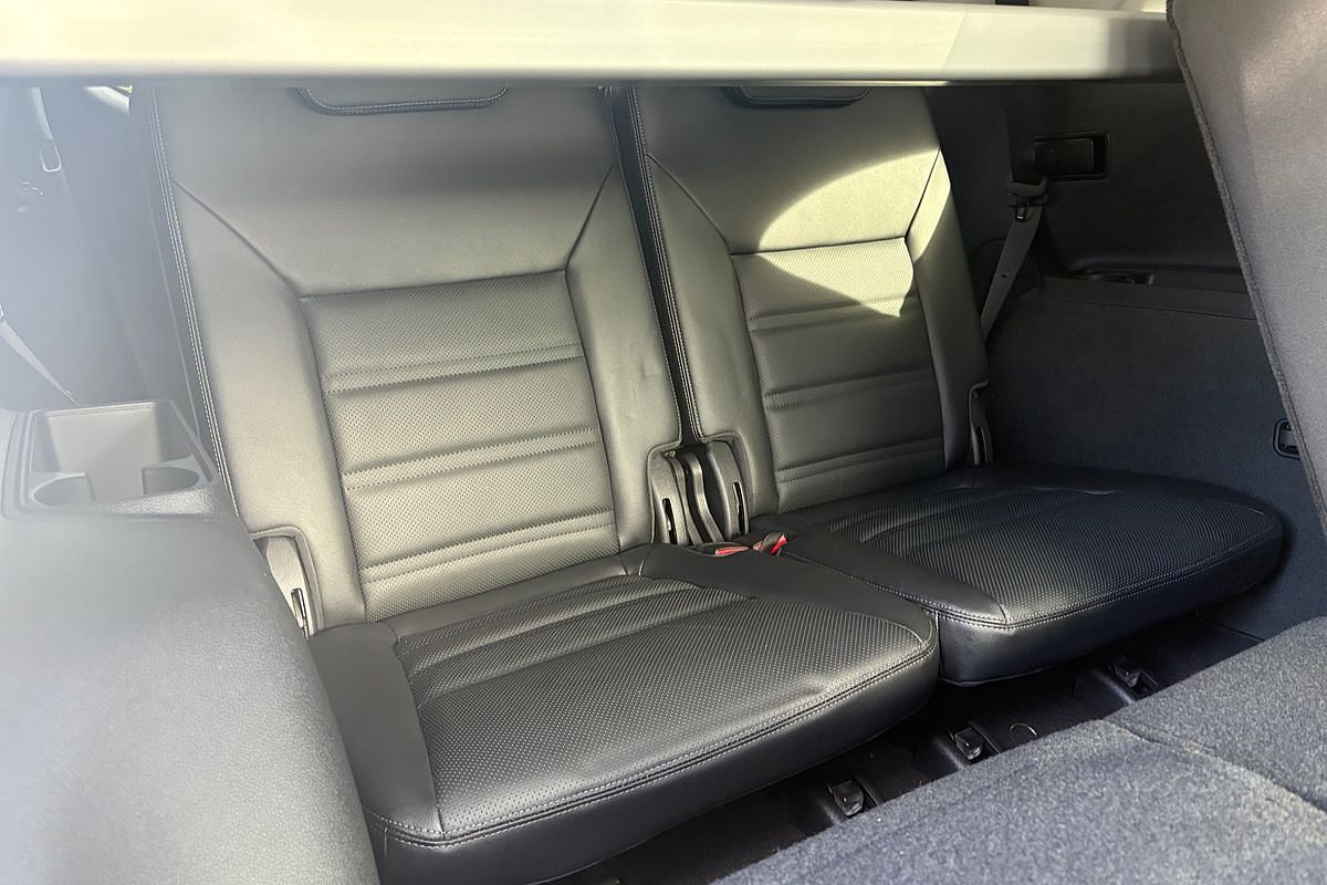 2019 Kia Sorento SLi UM