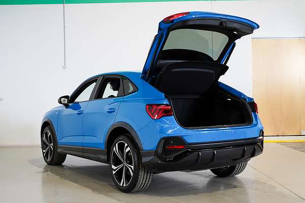 2021 Audi Q3 40 TFSI S line F3