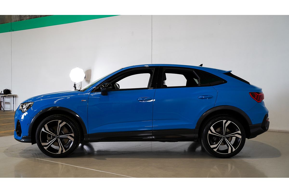 2021 Audi Q3 40 TFSI S line F3