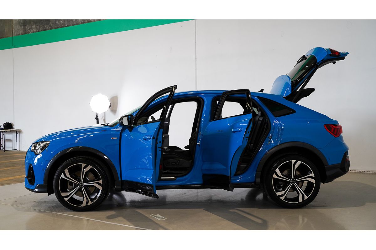 2021 Audi Q3 40 TFSI S line F3