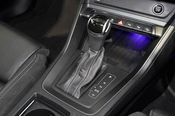 2021 Audi Q3 40 TFSI S line F3