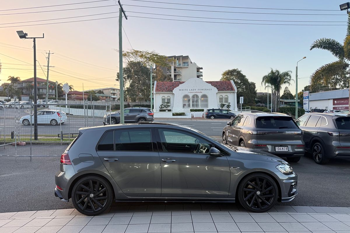 2019 Volkswagen Golf R 7.5