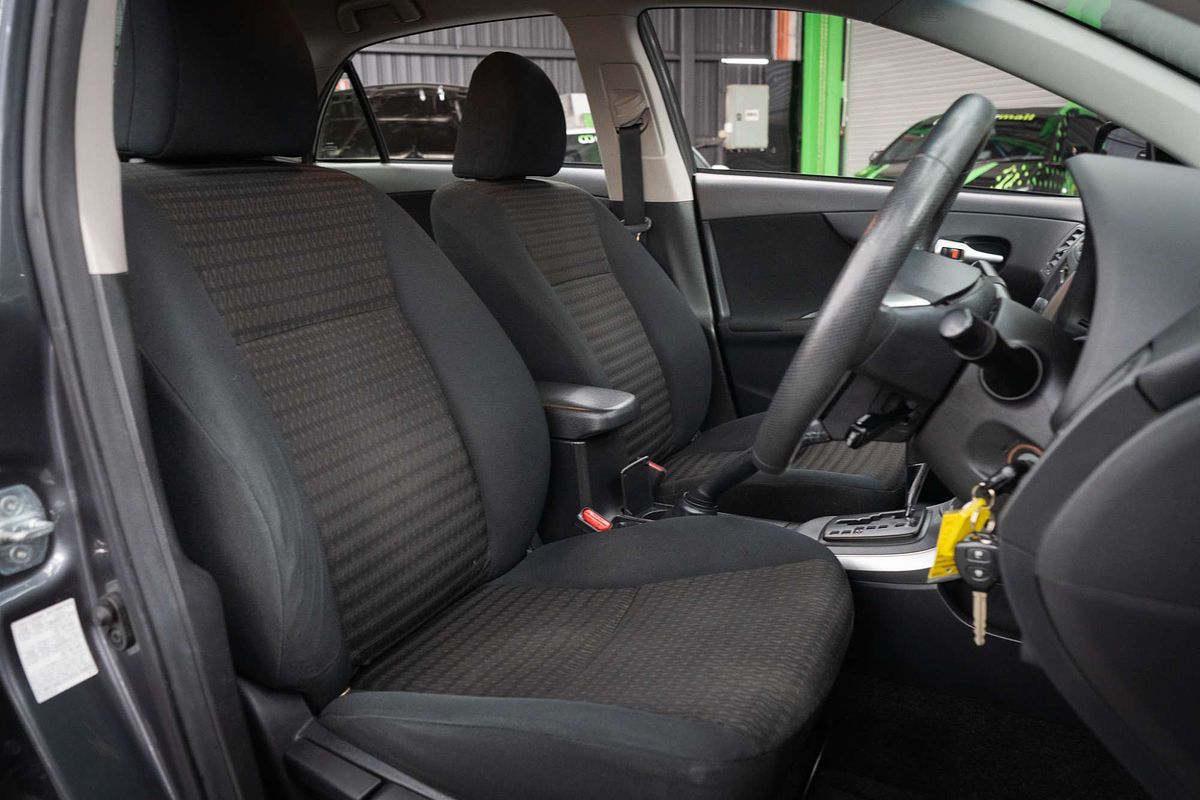 2013 Toyota Corolla Ascent Sport ZRE152R