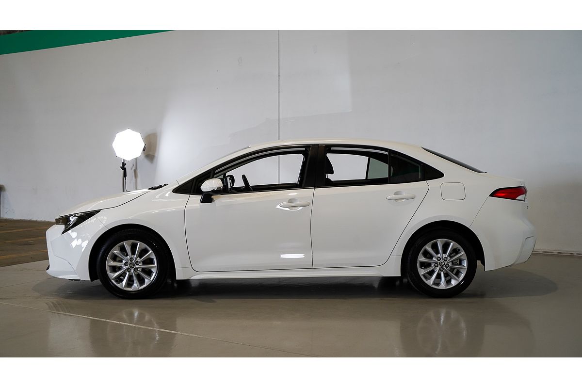 2020 Toyota Corolla Ascent Sport MZEA12R