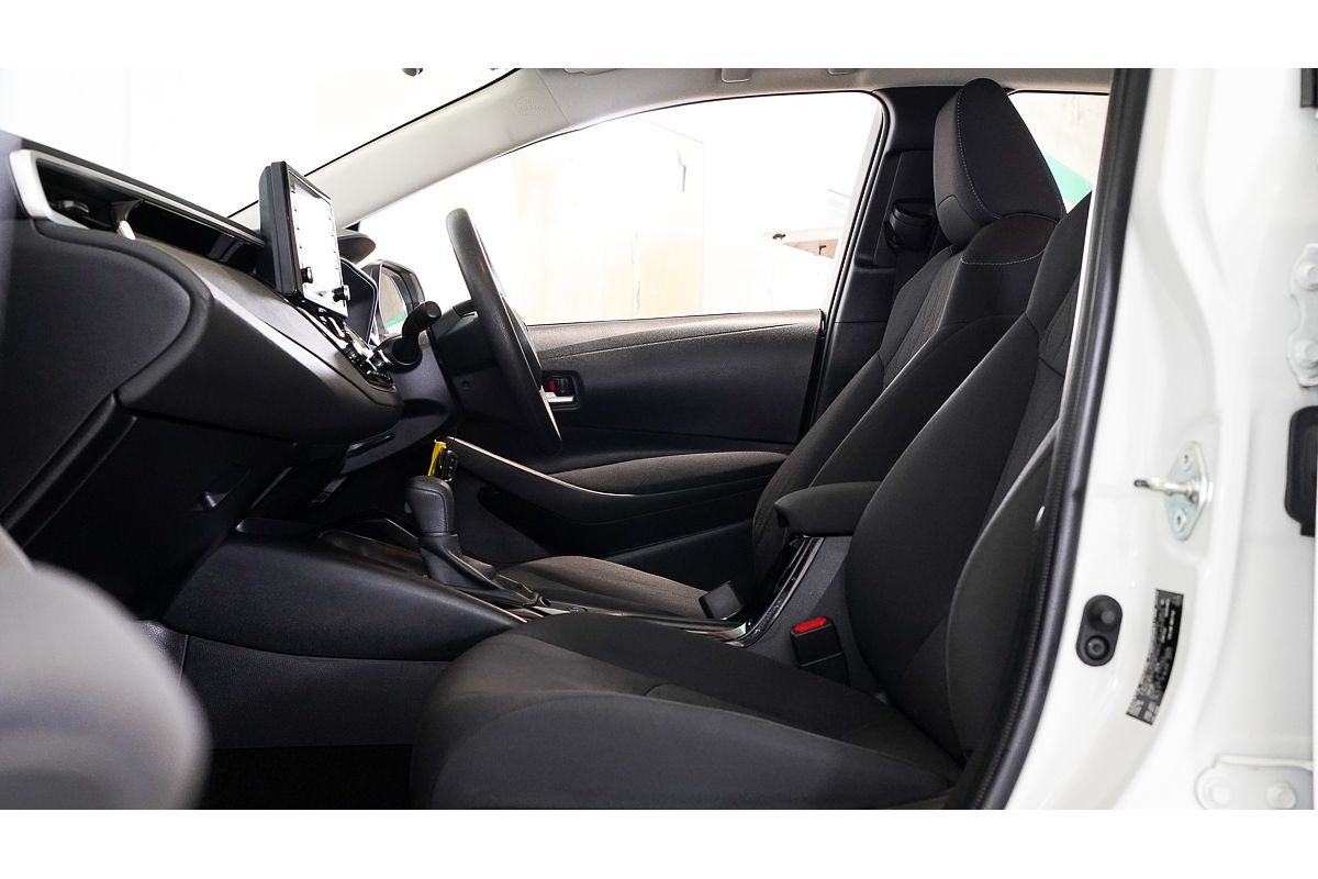 2020 Toyota Corolla Ascent Sport MZEA12R