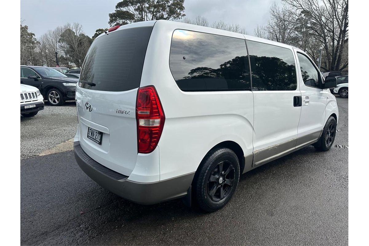 2012 Hyundai iMax TQ-W