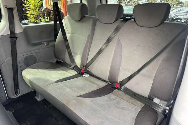 2012 Hyundai iMax TQ-W