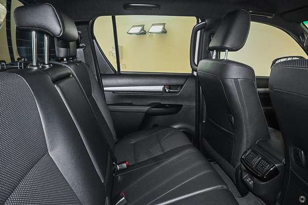 2024 Toyota Hilux Rogue 48V GUN126R 4X4