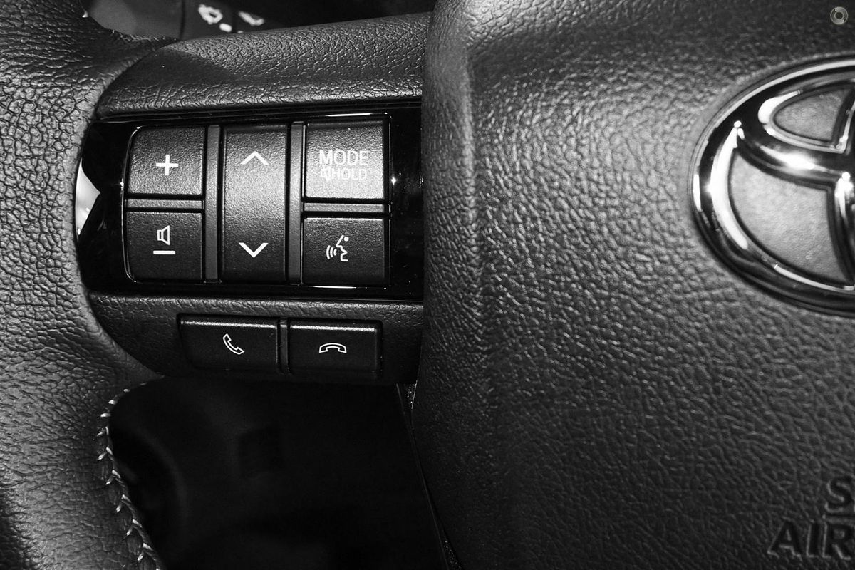 2024 Toyota Hilux Rogue 48V GUN126R 4X4