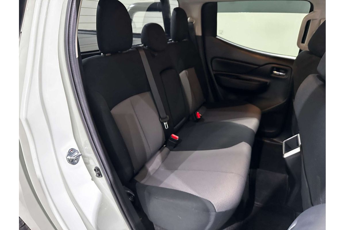 2023 Mitsubishi Triton GLX-R MR 4X4
