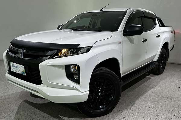 2023 Mitsubishi Triton GLX-R MR 4X4