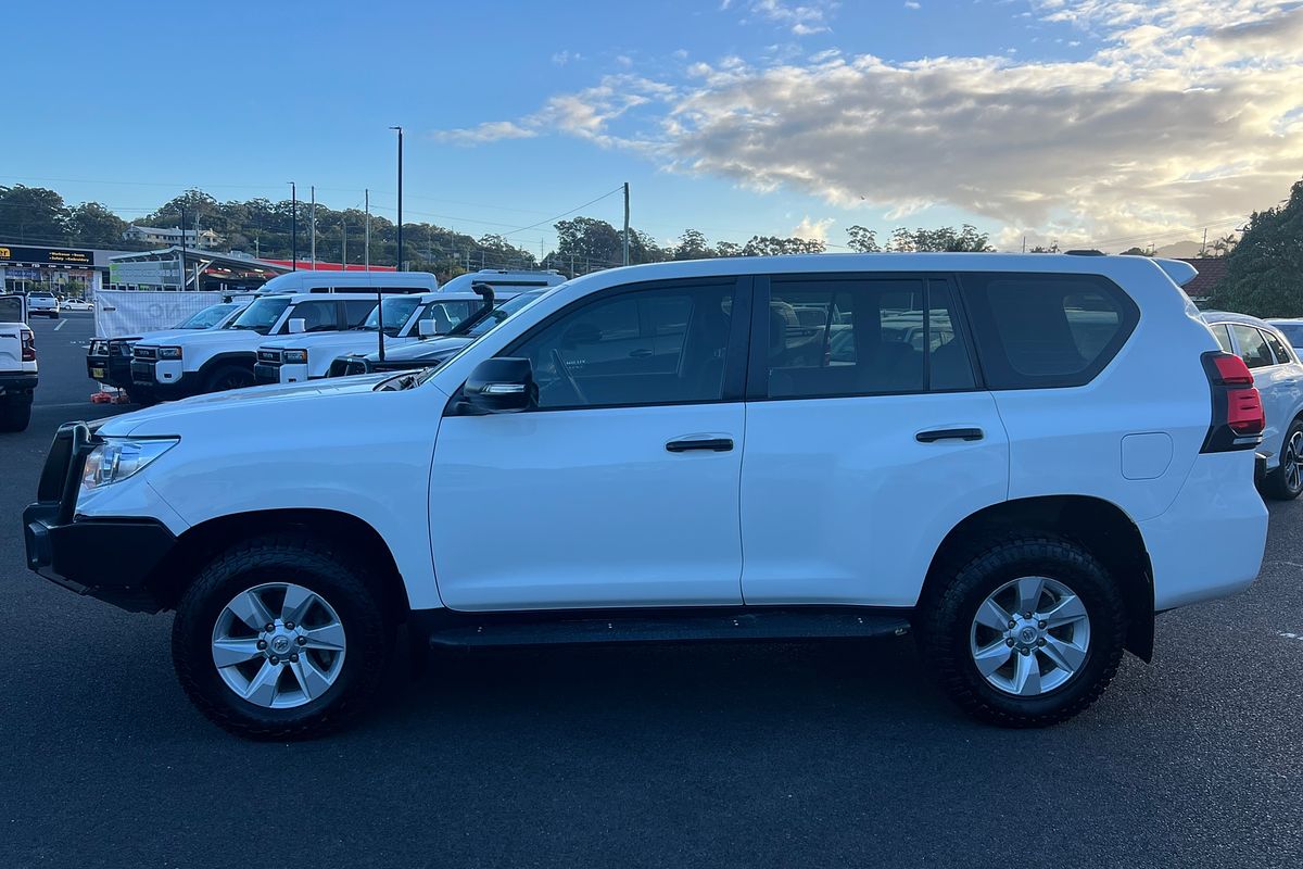 2022 Toyota Landcruiser Prado GX GDJ150R